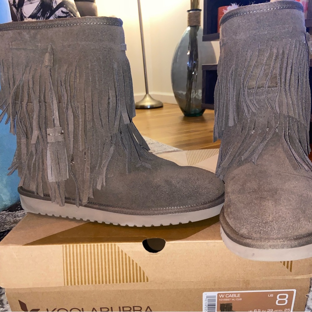 LIKE NEW KOOLABURRA BY UGG WINTER BOOTS
